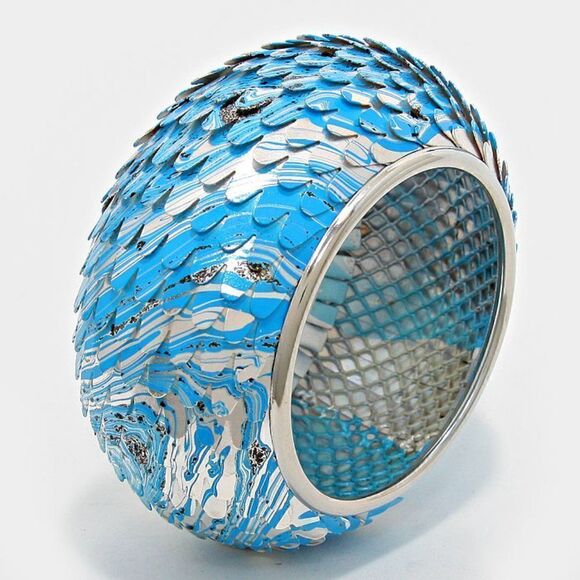 Painted Metal Fish Scale Silver Bangle Bracelet - Picture 1 of 6
